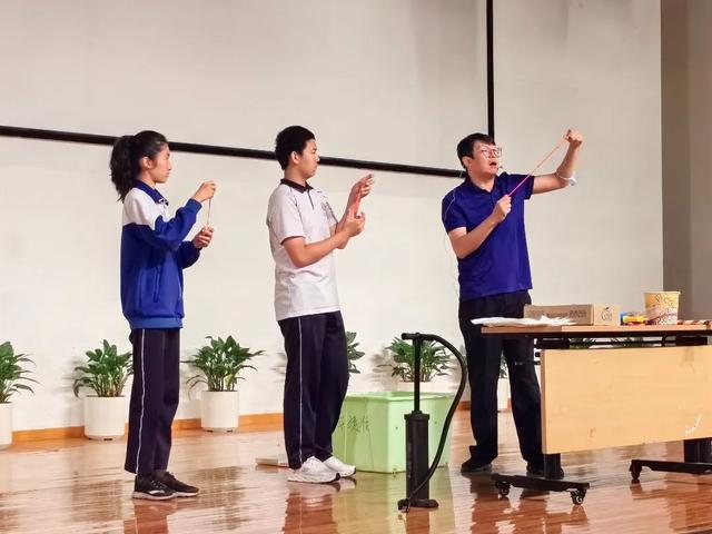“科技筑夢 創新啟航”——豐臺區中小學中國科技館特色課程活動（六）