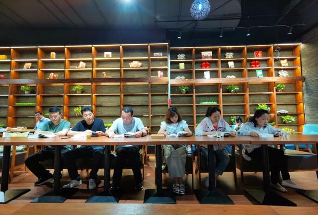 【黨建活動】省戒毒管理局機(jī)關(guān)黨支部舉辦讀書分享會（戒毒人員讀書分享會）