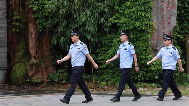 法治“楓警”｜屏南縣公安局雙溪派出所：“5A+”黨建品牌引領(lǐng) 助推“楓橋”暖警務模式