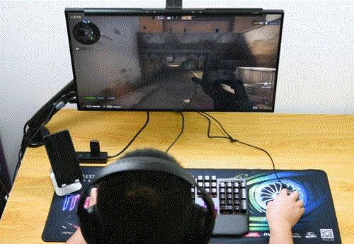 Dell 戴爾 U2518DR 深度測評：爆款2K顯示器從何修煉而來？（dell u2518dr怎么樣）