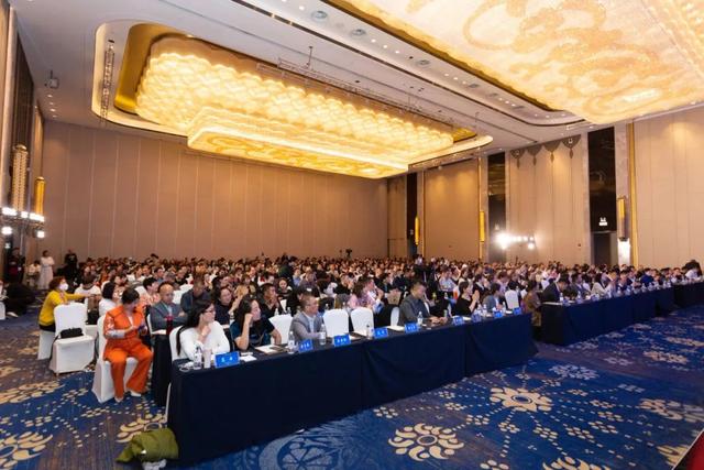 9月25日，首屆新疆NBO新商業(yè)機(jī)會(huì)成功舉辦！（nb 新疆）